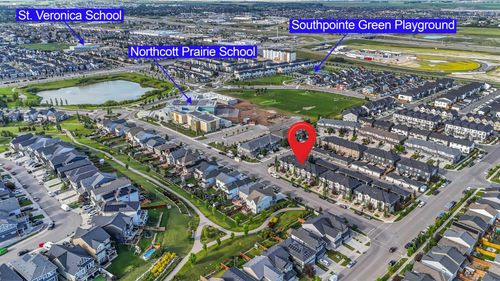 315 Hillcrest Dr Sw, Airdrie, AB, T4B4C7 | Card Image