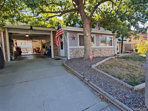 232 Harrison Dr, Bennett, CO, 80102-7884 | Card Image