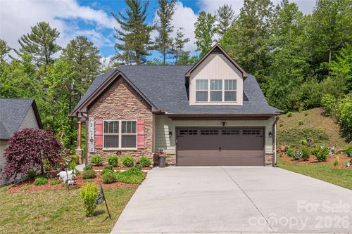 37-307 Wild Ginger Ct, Weaverville, NC, 28787-0586 | Card Image