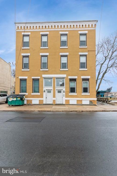 2c-525 - 527 Penn Street, CAMDEN, NJ, 08102 | Card Image
