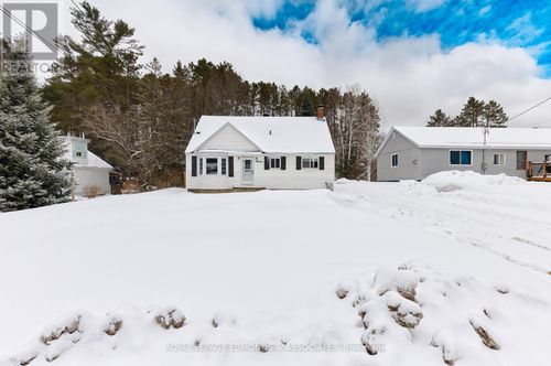 13 Plant Rd, Chalk River, ON, K0J1J0 | Card Image