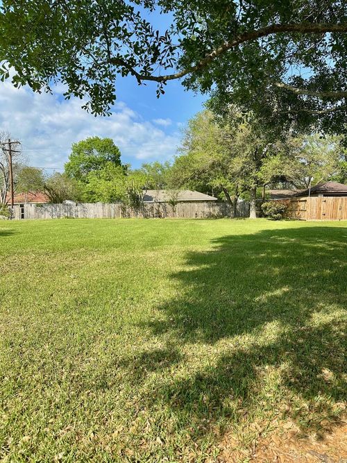 1310 Idaho St, Baytown, TX, 77520-6606 | Card Image