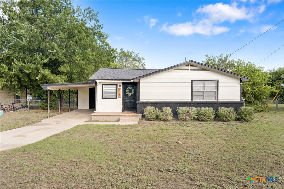 Hackberry St, Copperas Cove, TX 76522