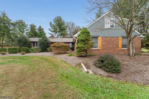 43 Everitts Rd, Ringoes, NJ, 08551-1815 | Card Image