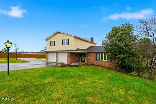 17304 Mary Lee Dr, Abingdon, VA, 24210-7924 | Card Image