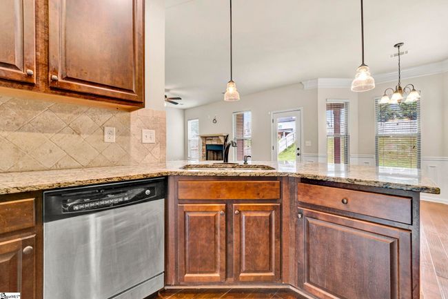 530 W Holloway Dr, House other with 5 bedrooms, 3 bathrooms and 2 parking in Woodruff SC | Image 9