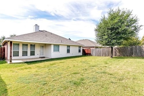 9904 Nixon Dr, Mckinney, TX, 75072-3240 | Card Image