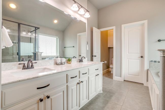 201 Saxon St, House other with 3 bedrooms, 2 bathrooms and null parking in Waxahachie TX | Image 33