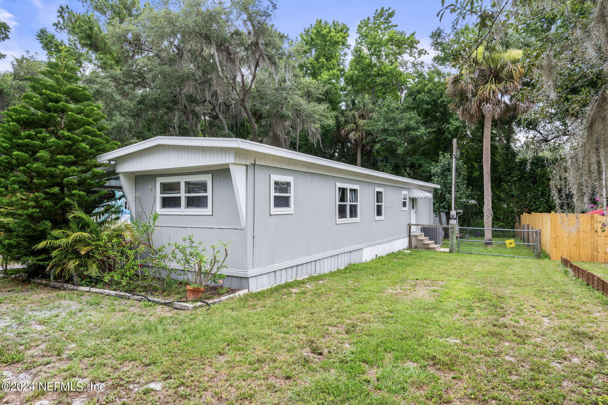 Lake George Dr, Georgetown, FL 32139