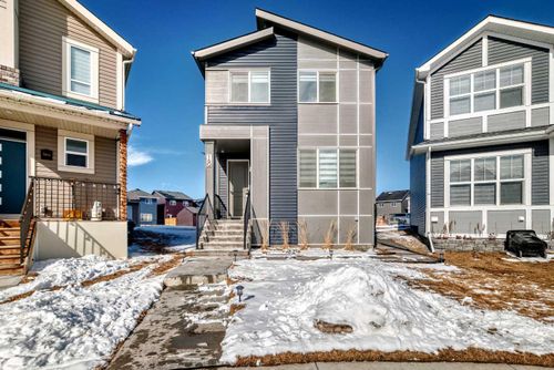 160 Lucas Common Nw, Calgary, AB, T3P2B3 | Card Image