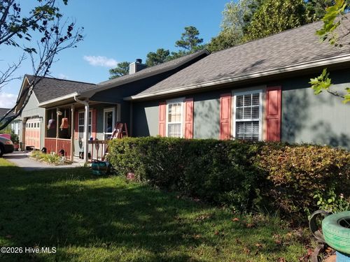 251 Zachary Ln, Hubert, NC, 28539-4542 | Card Image