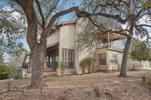 502 Oakland Hills Ln, Kerrville, TX, 78028-6424 | Card Image