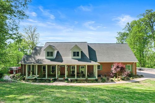 114 Hidden Brook Dr, Sweetwater, TN, 37874-5815 | Card Image