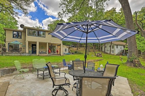 9886 Lake Haven Circle, Fort Worth, TX, 76108 | Card Image