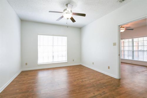 106-912 W 22nd St, Austin, TX, 78705-5430 | Card Image