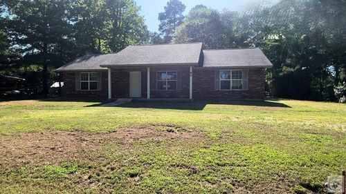 90 County Road 4792, Atlanta, TX, 75551-8209 | Card Image