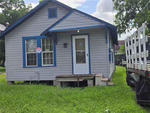 5604 Gano St, Houston, TX, 77009-1538 | Card Image
