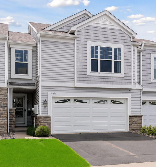 6845 Christian Curv, Woodbury, MN, 55125-6738 | Card Image