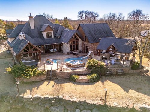 2205 Copper Creek Ln, Shawnee, OK, 74804-2380 | Card Image