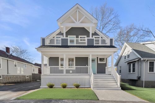 50 Franklin St, Milton, MA, 02186-5504 | Card Image