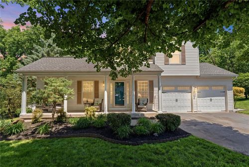 8 Raleigh Court, Lower Pottsgrove Twp, PA, 19464 | Card Image