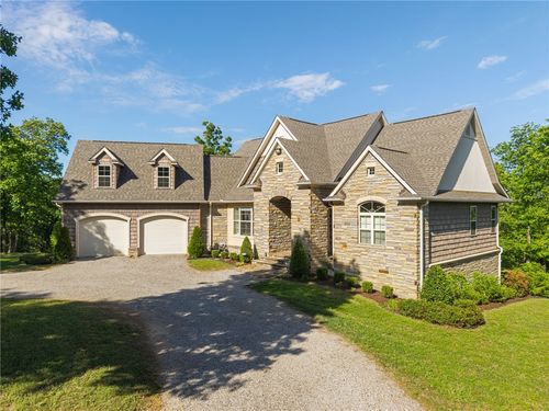 1011 E Uniontown St, Van Buren, AR, 72956-8018 | Card Image