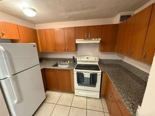 apt-103-4732 Sw 33rd Ave, Fort Lauderdale, FL, 33312-5534 | Card Image