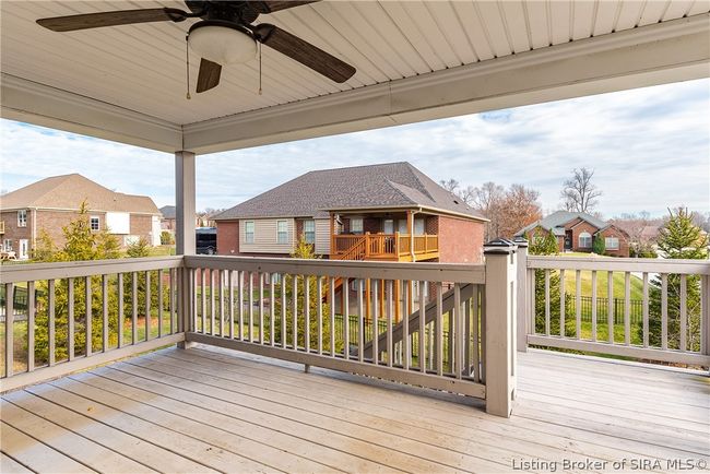 Lovely back covered deck! | Image 32