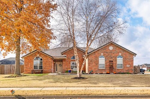 1900 Sw Aspen St, Bentonville, AR, 72713-7754 | Card Image