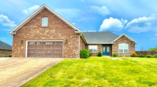 1500 Chardonnay Way, Berea, KY, 40403 | Card Image