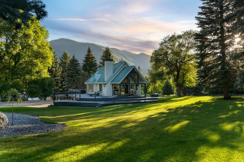 014-10686 S Covered Bridge Cyn, Spanish Fork, UT, 84660-9207 | Card Image