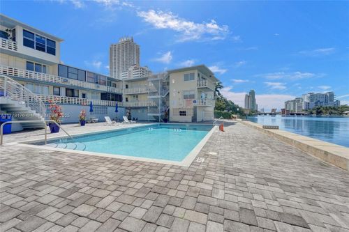 apt-120-6484 Indian Creek Dr, Miami Beach, FL, 33141-5812 | Card Image