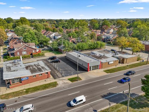3769 Fort St, Lincoln Park, MI, 48146-4118 | Card Image
