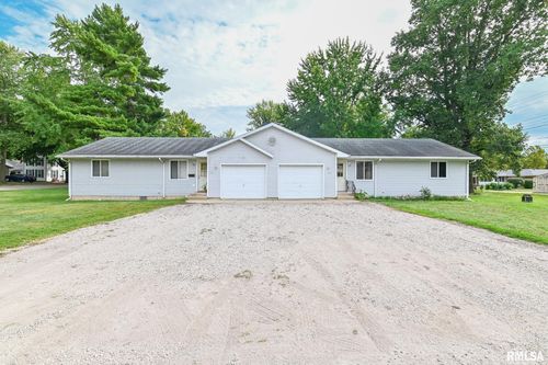 518-516-518 10th St, Lacon, IL, 61540-1170 | Card Image