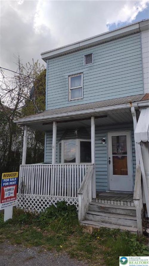 539 E Elm St, Tamaqua, PA, 18252-1609 | Card Image