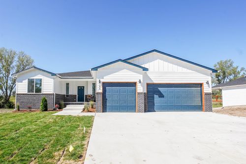 195 S Arbor Valley Way, Valley Center, KS, 67147 | Card Image
