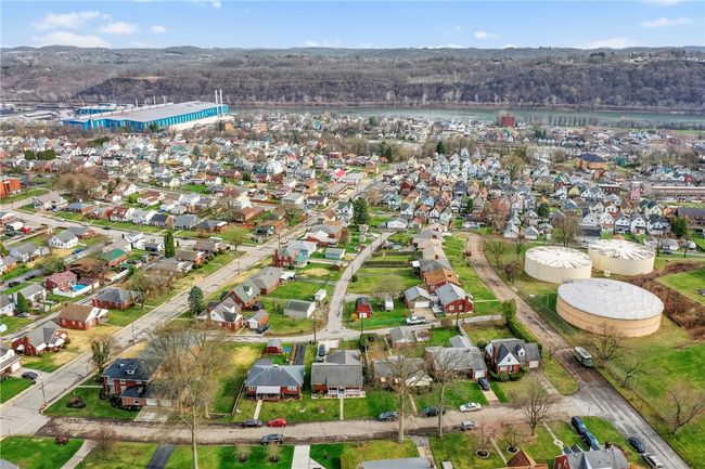 964 Union Ave, House other with 3 bedrooms, 3 bathrooms and 2 parking in Brackenridge PA | Image 29
