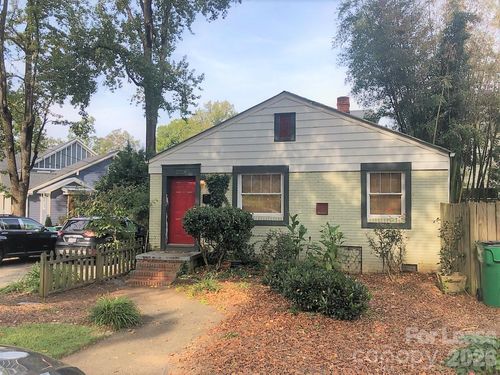 2728 Holt St, Charlotte, NC, 28205-1624 | Card Image