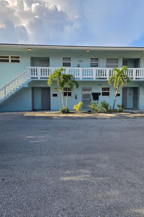 3-1001 Se 3rd St, Deerfield Beach, FL, 33441-5901 | Card Image
