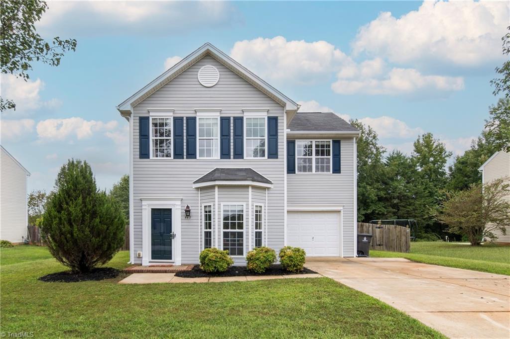Rockbridge Dr, Kernersville, NC 27284