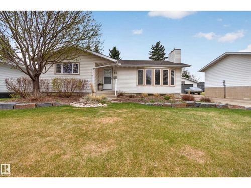 14 Gillingham Cres, Sherwood Park, AB, T8A2X6 | Card Image