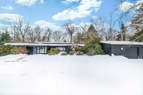 81 Woodland St, Natick, MA, 01760 | Card Image