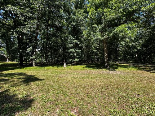 220 Beyers Lake Est, Pana, IL, 62557 | Card Image