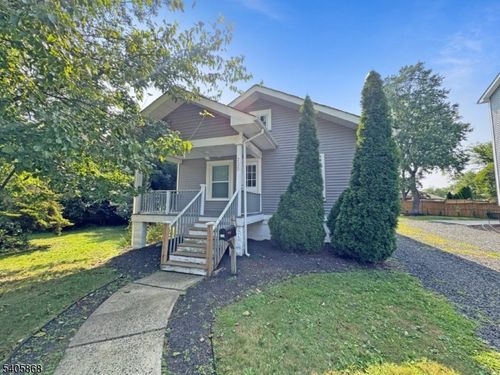 235 Plainfield Ave, Berkeley Heights, NJ, 07922-1427 | Card Image