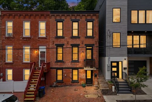 244 E Jefferson St, Pittsburgh, PA, 15212-4037 | Card Image