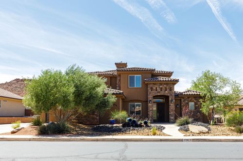 2706 E 3800 S, St George, UT, 84790-7857 | Card Image