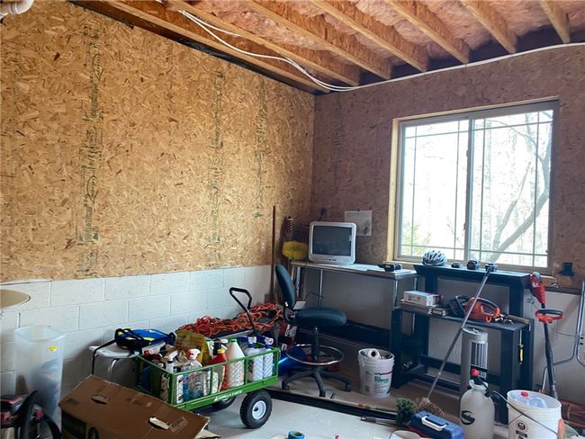 lower level studio | Image 31