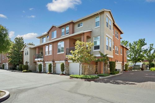 unit-203-7910 Walerga Rd, Antelope, CA, 95843-6705 | Card Image