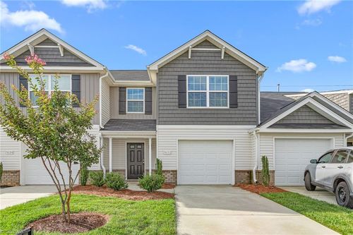 7632 Oliver Park Dr, Whitsett, NC, 27377-9603 | Card Image