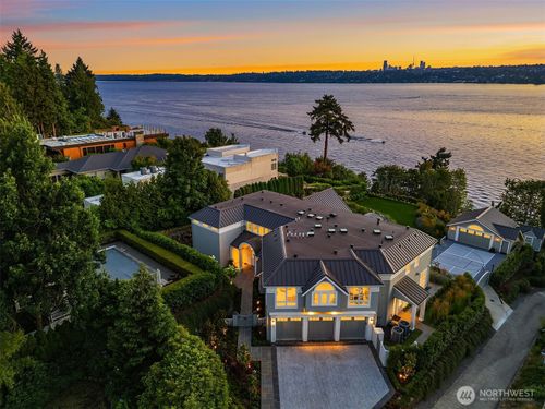 7545 Ne 28th Pl, Medina, WA, 98039-1533 | Card Image